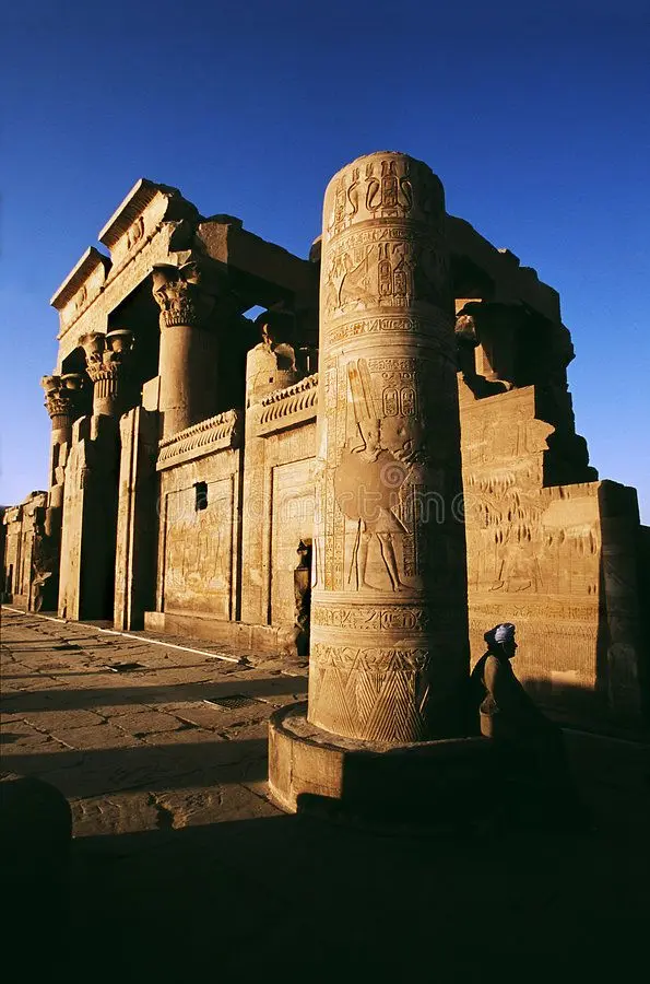One Day Tour to Kom Ombo and Edfu Temples from Aswan